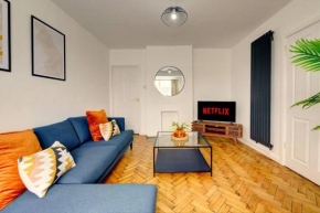 Retreat Close to the N.E.C. Airport Resort World